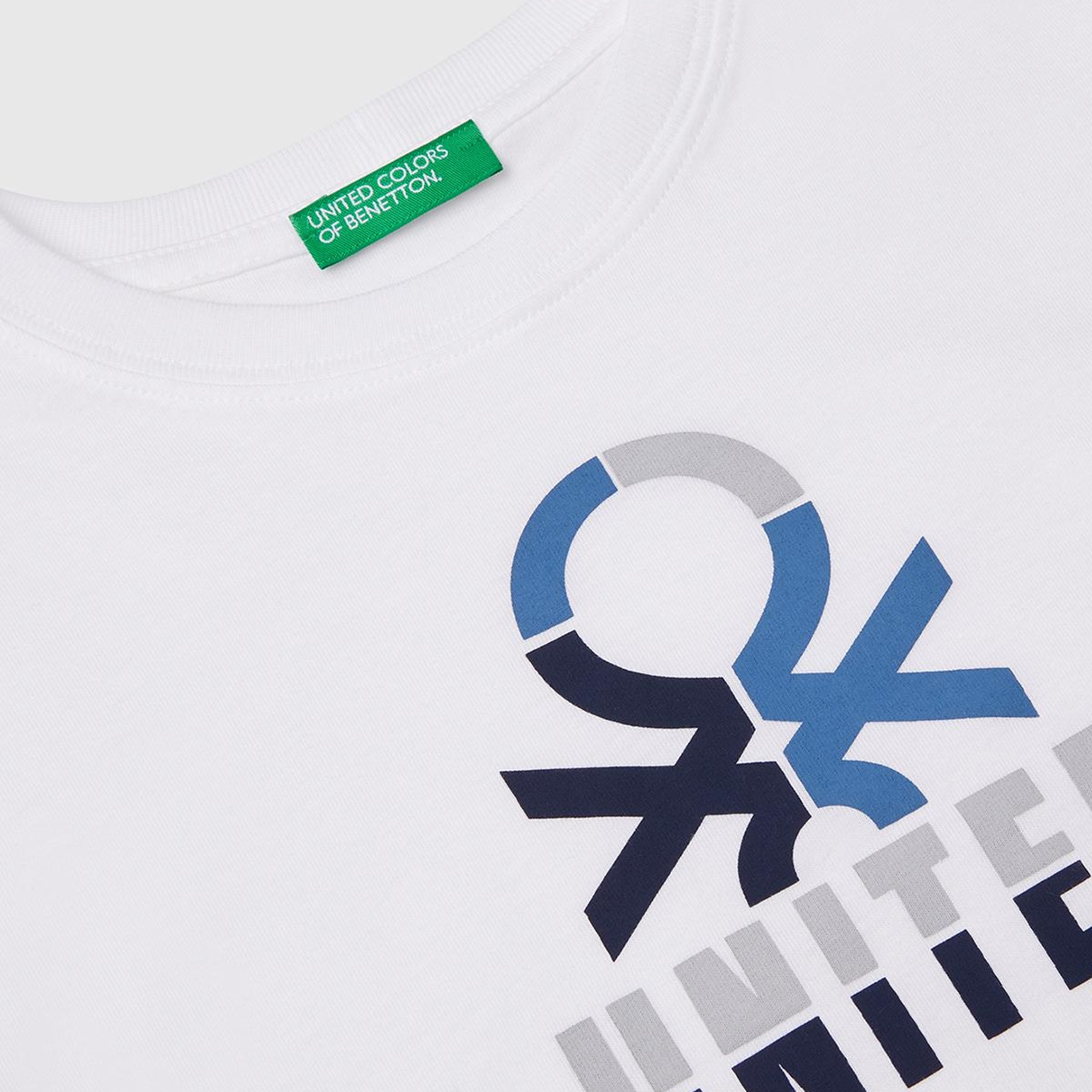 Erkek Çocuk Beyaz Benetton Logo Baskılı Uzun Kollu T-Shirt