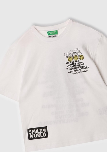  Erkek Çocuk Beyaz Smiley World Baskılı Logo Etiketli T-Shirt