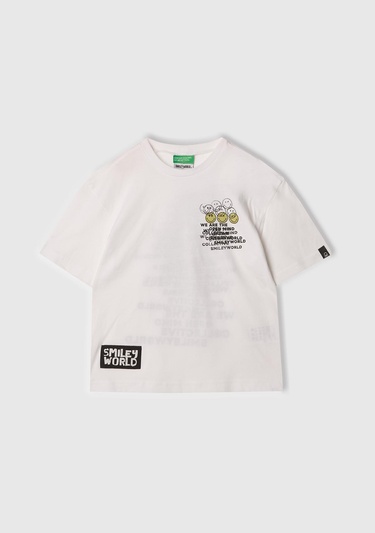  Erkek Çocuk Beyaz Smiley World Baskılı Logo Etiketli T-Shirt