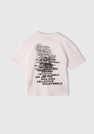  Erkek Çocuk Beyaz Smiley World Baskılı Logo Etiketli T-Shirt