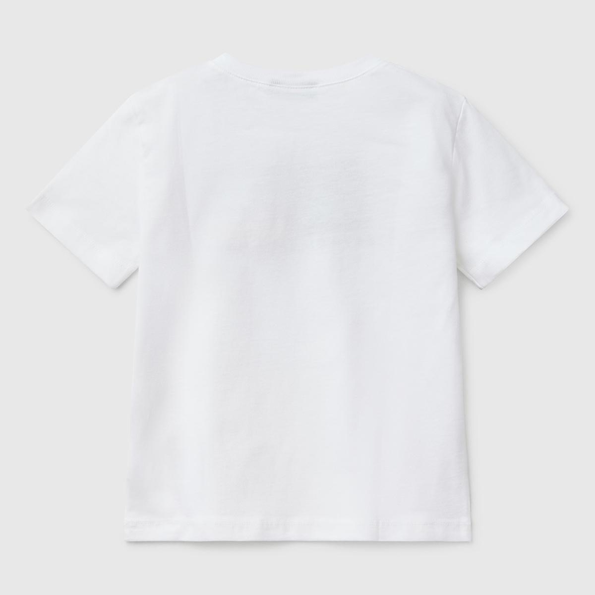 Erkek Çocuk Beyaz Benetton Logo Baskılı T-Shirt