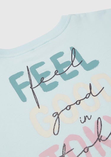  Kız Çocuk Su Yeşili Parlak Baskılı Düşük Omuz T-Shirt