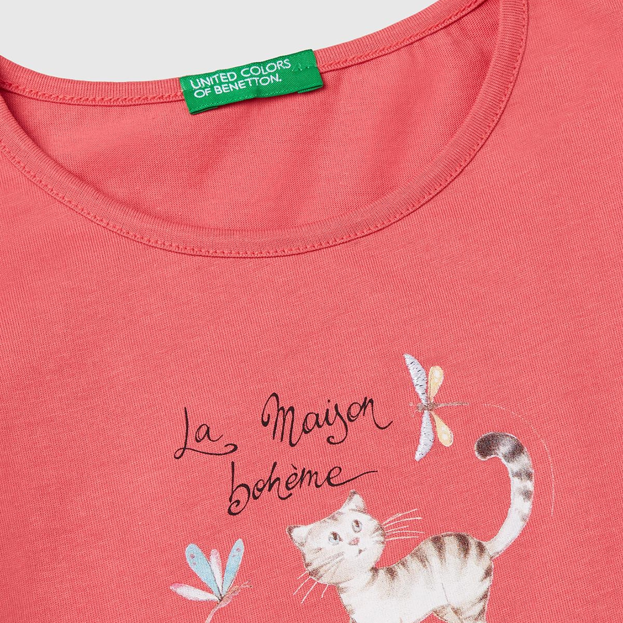 Kız Çocuk Fuşya Nakışlı ve Baskılı Kolu Fırfırlı Regular Fit T-Shirt