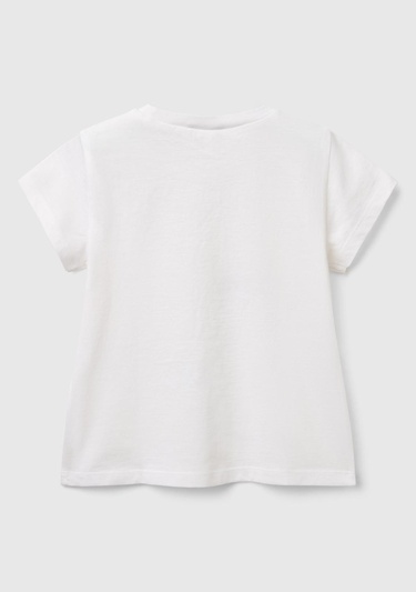  Kız Çocuk Beyaz Nakışlı ve Baskılı T-Shirt