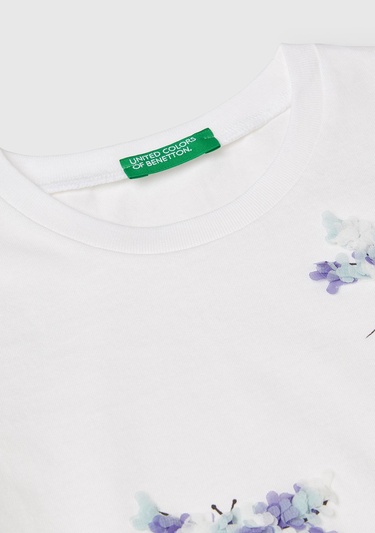  Kız Çocuk Beyaz Nakışlı ve Baskılı T-Shirt