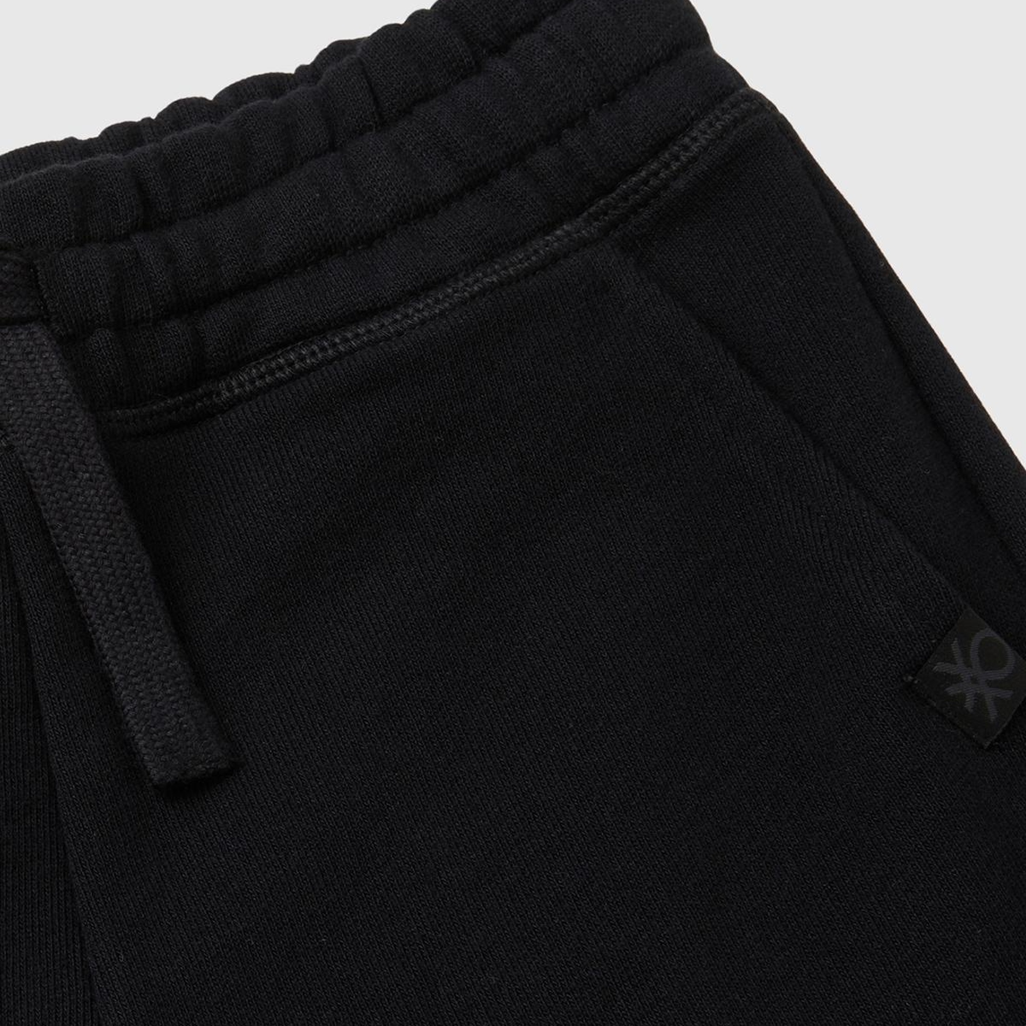 Erkek Çocuk Siyah Logolu Sweat Şort