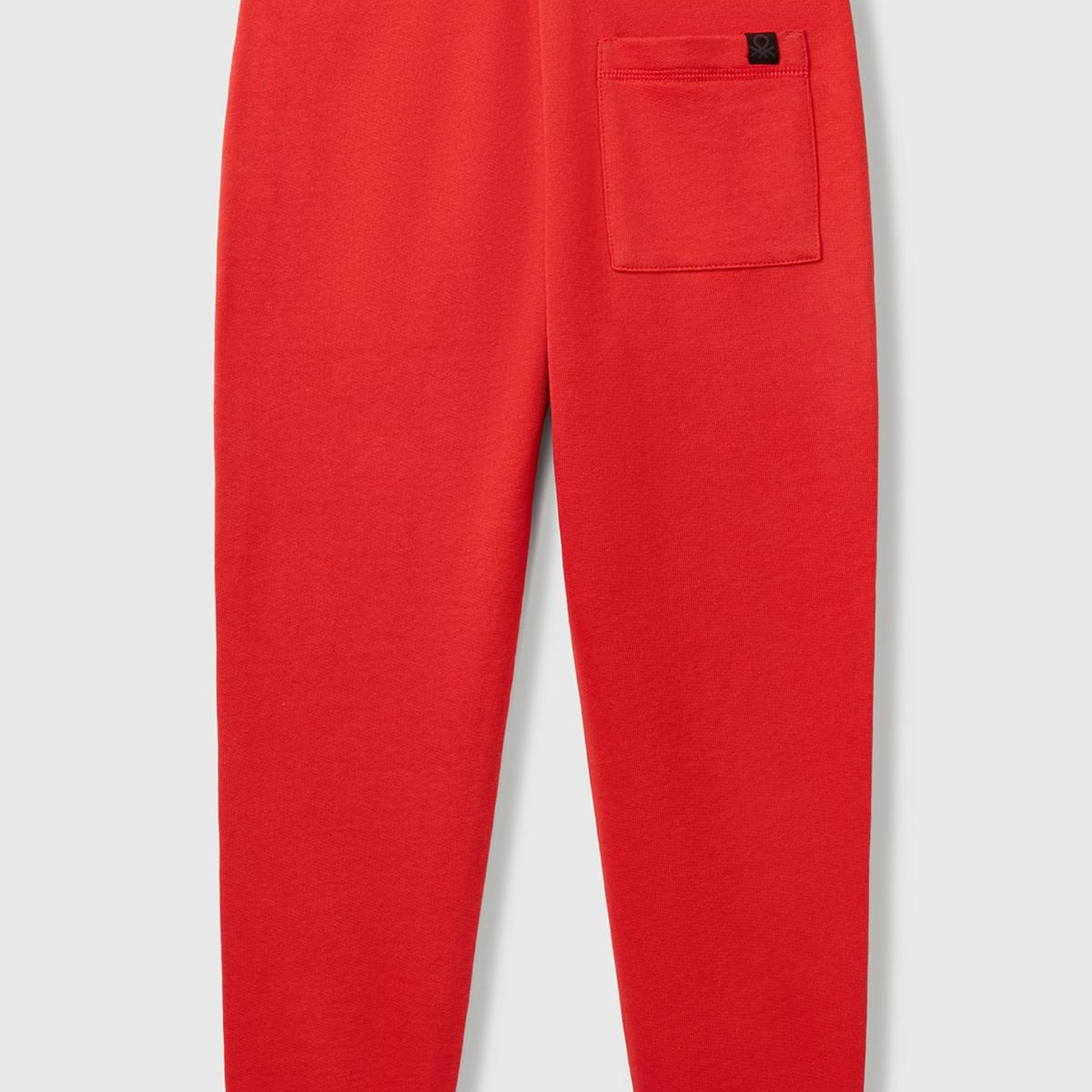 Erkek Çocuk Kırmızı Arka Cebi Etiket Logolu Eşofman Altı