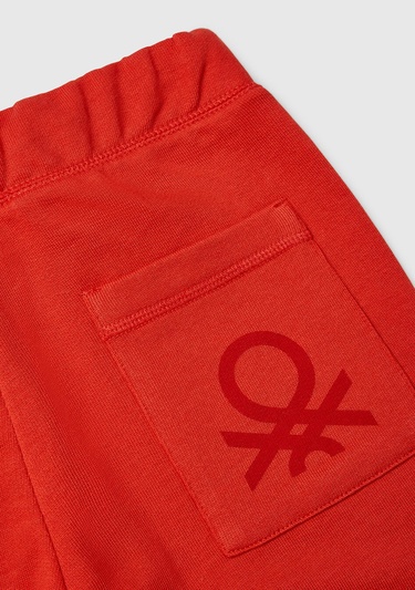  Erkek Çocuk Kırmızı Arka Cebi Logolu Eşofman Altı