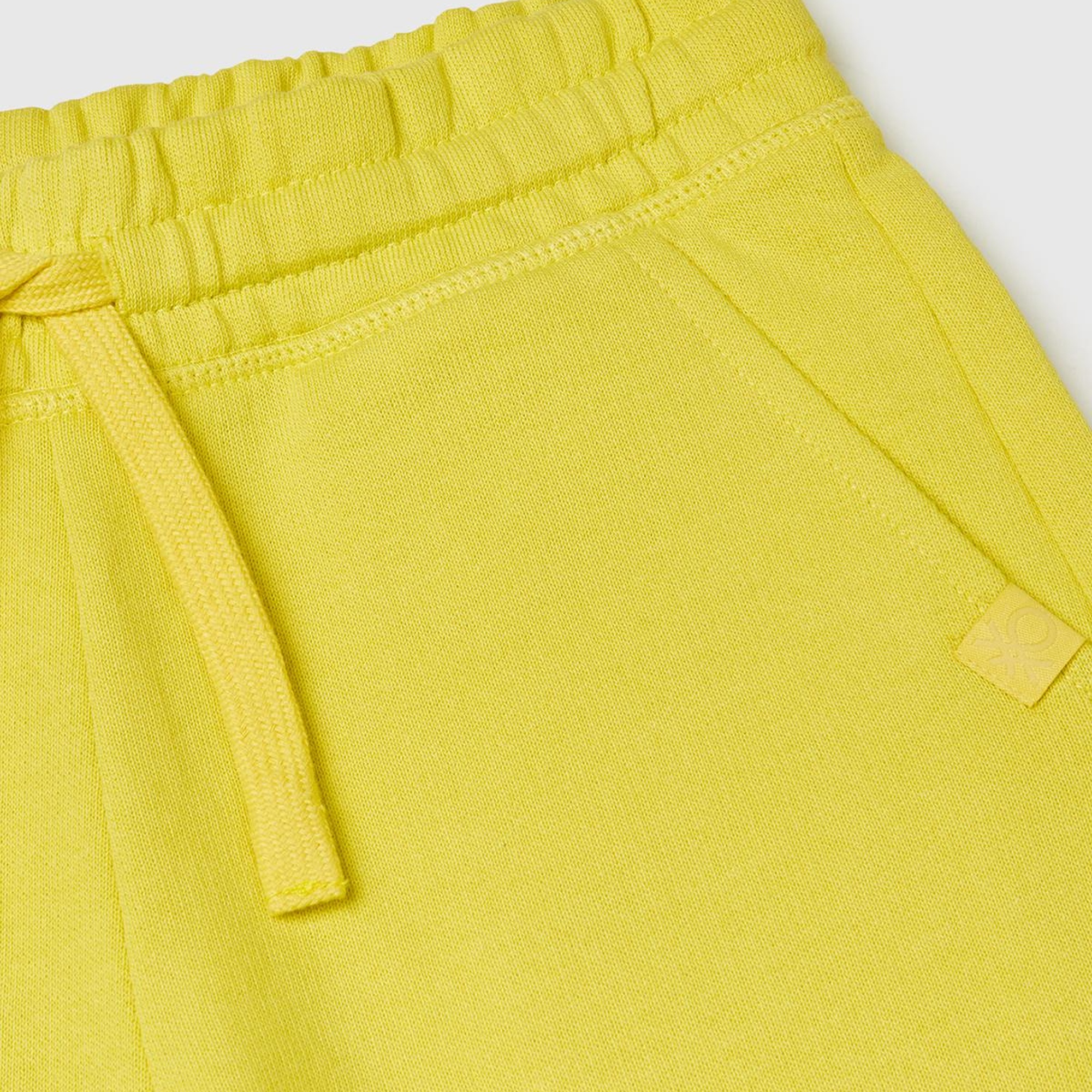 Erkek Çocuk Sarı Logolu Sweat Şort