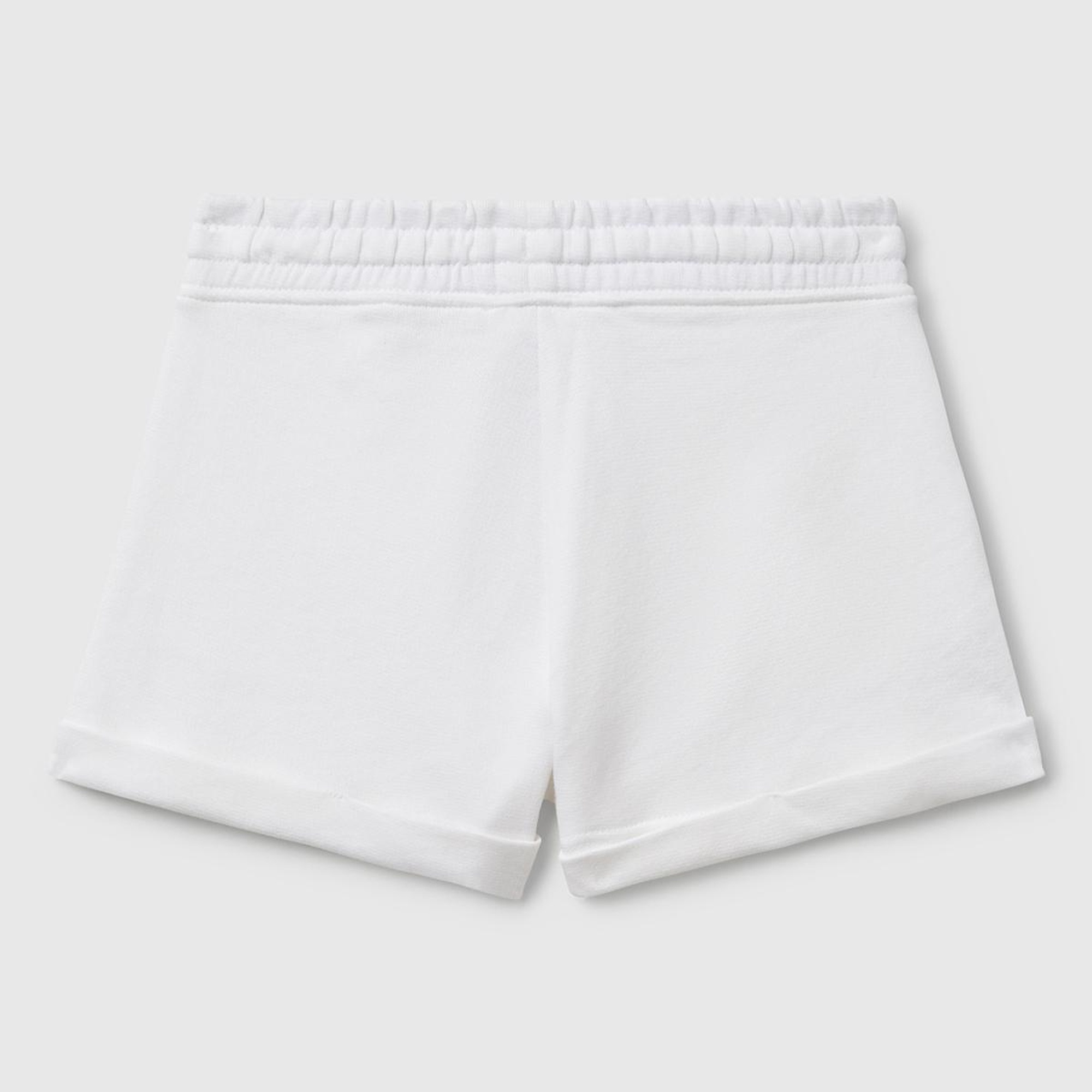 Kız Çocuk Beyaz Logolu Sweat Şort