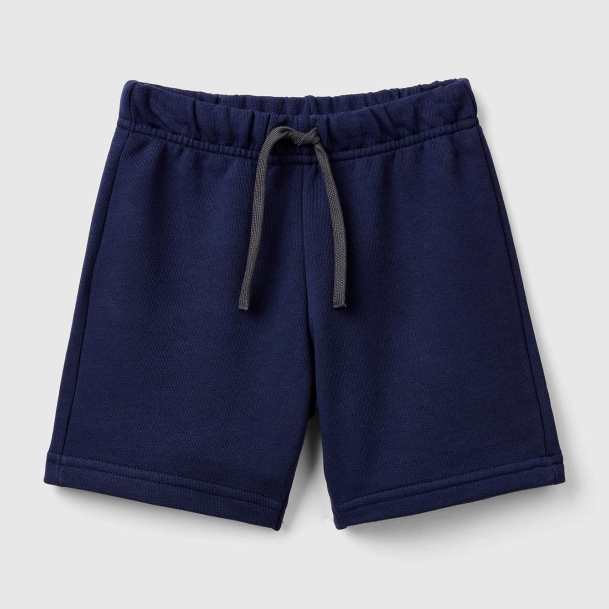 Erkek Çocuk Lacivert Arka Cebi Logolu Sweat Şort