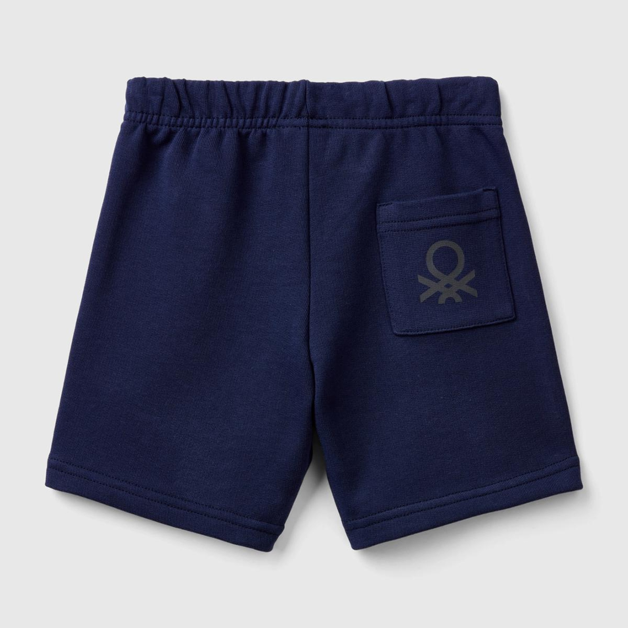 Erkek Çocuk Lacivert Arka Cebi Logolu Sweat Şort