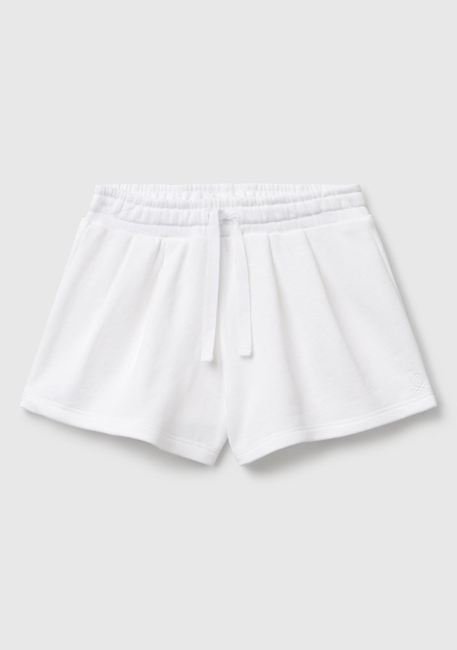  Kız Çocuk Beyaz Benetton Logo İşlemeli Beli İpli Şort