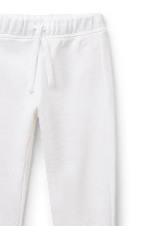  Kız Çocuk Beyaz Logo İşlemeli Eşofman Altı