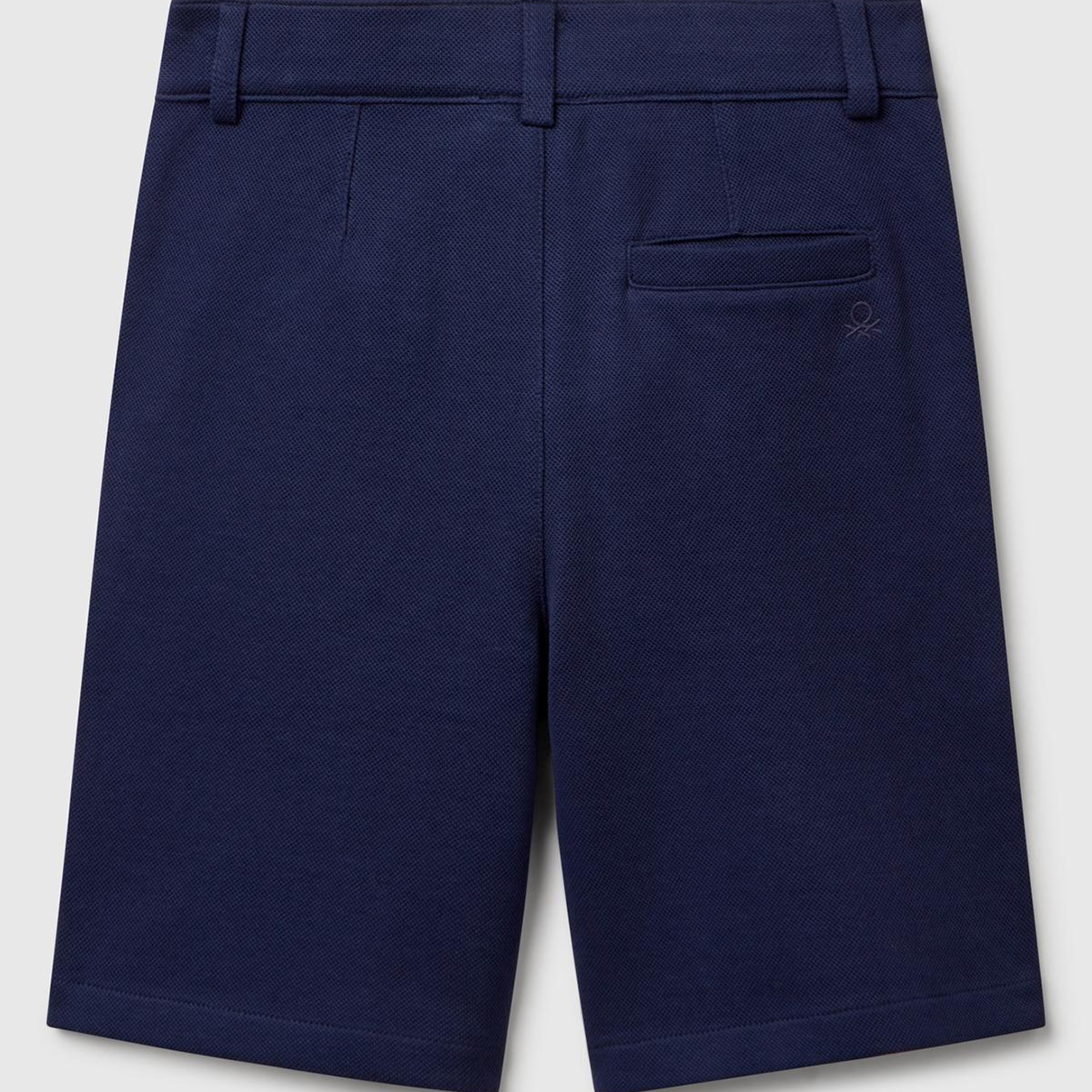 Erkek Çocuk Lacivert Büzgü İpli Düğmeli Arka Cebi Biyeli Bermuda Şort