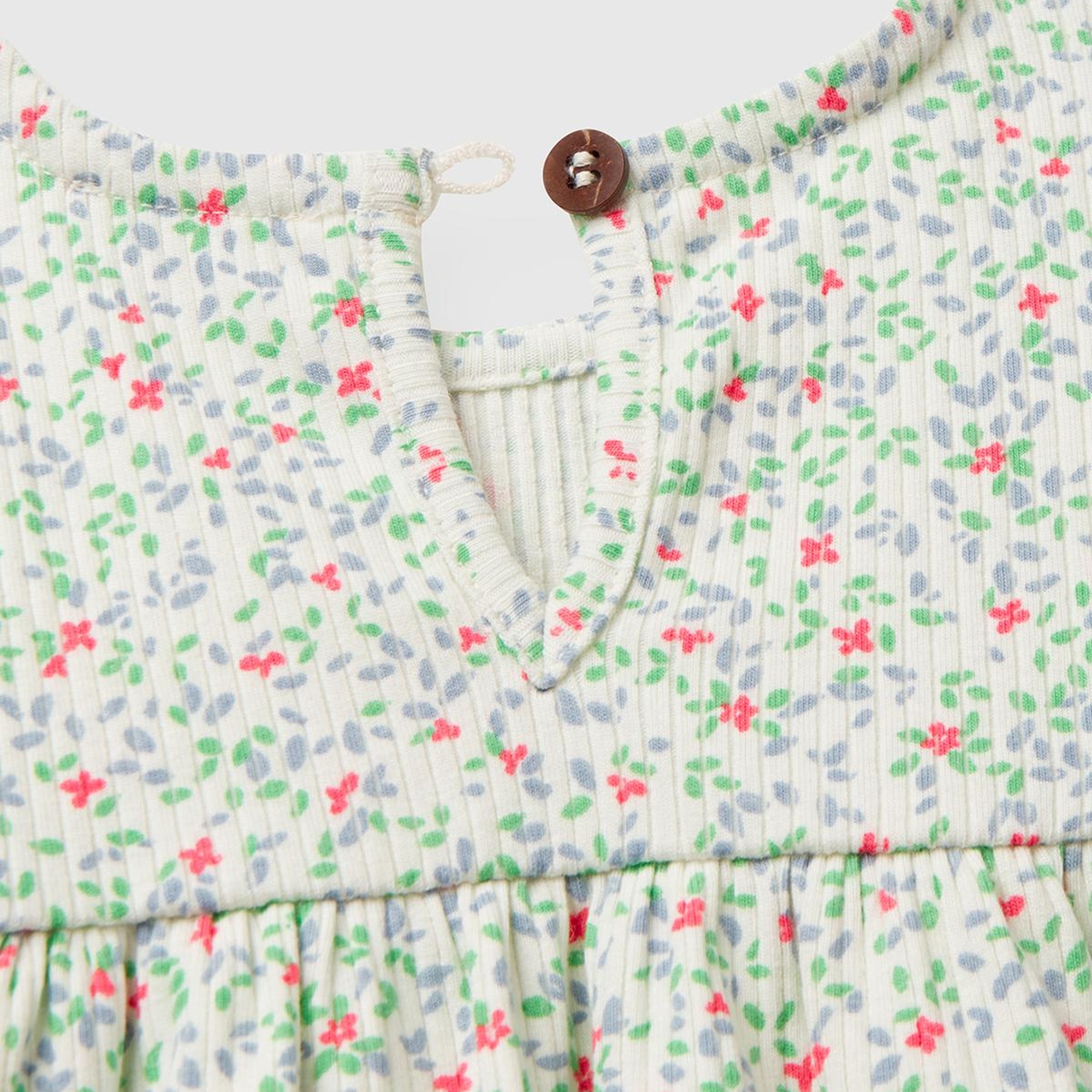 Bebek Ekru Tamamı Desenli Önü Fırfır Detaylı Pileli Uzun Kollu Elbise