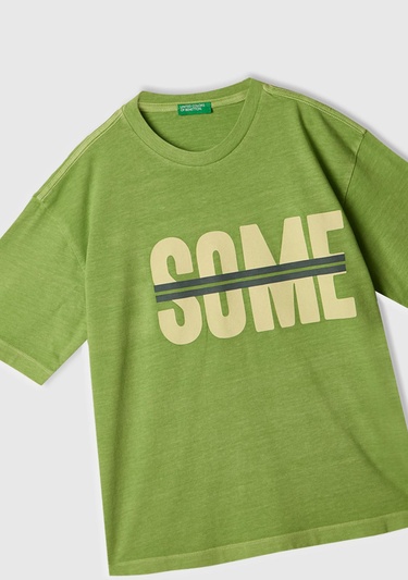  Erkek Çocuk Fıstık Yeşili Slogan Baskılı Soluk Efektli T-Shirt