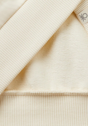  Erkek Çocuk Ekru Marvel Kahraman Baskılı Etiket Logolu Kapüşonlu Sweatshirt