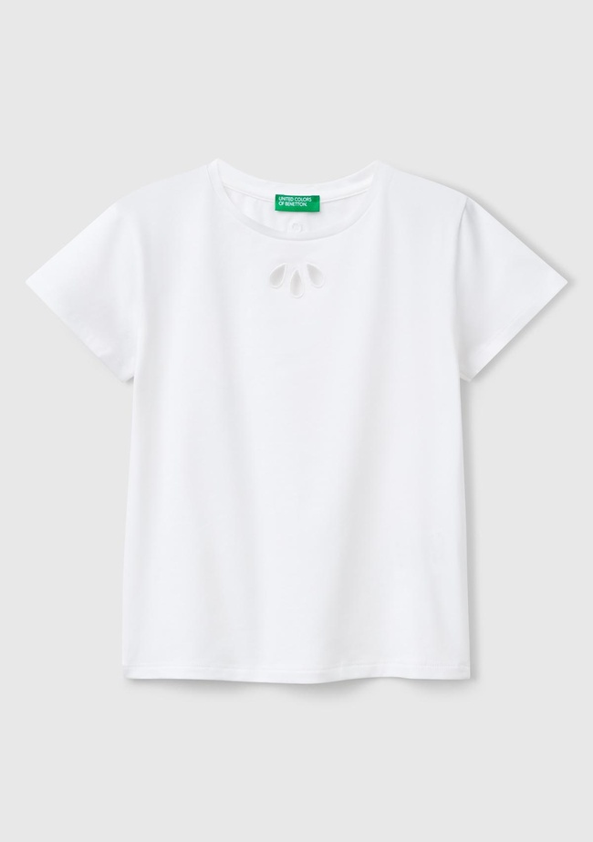  Kız Çocuk Beyaz Önü Kesik İşlemeli Arkası Logo Detaylı T-Shirt