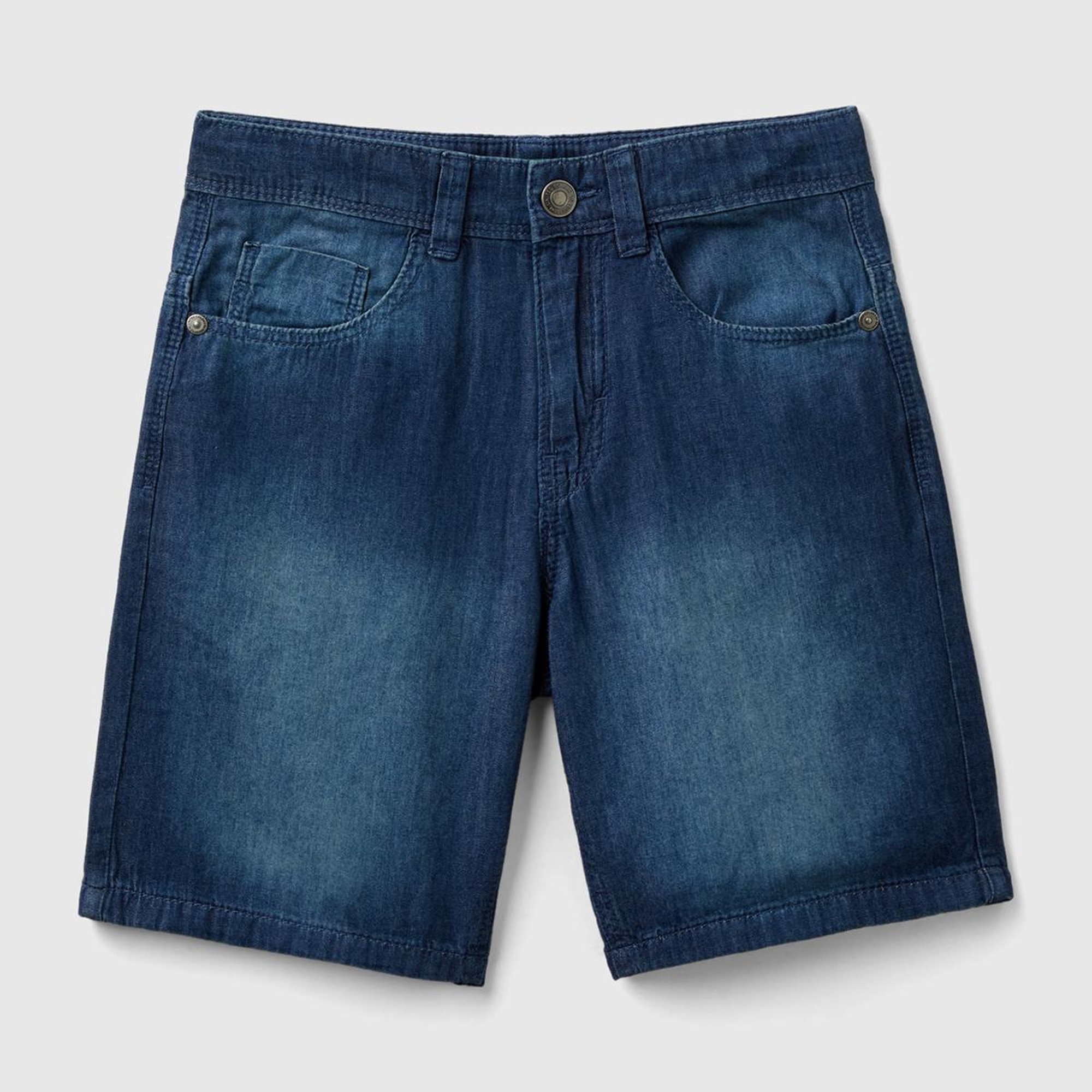 Erkek Çocuk Lacivert Logo İşlemeli 5 Cepli Kemer Delikli Denim Bermuda Şort