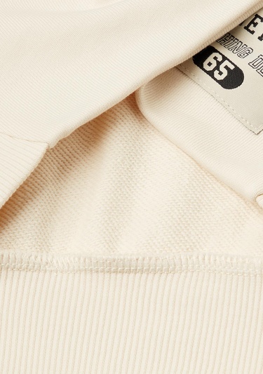  Erkek Çocuk Krem Sırtı Şerit Detaylı Logolu Kese Cepli Kapüşonlu Sweatshirt