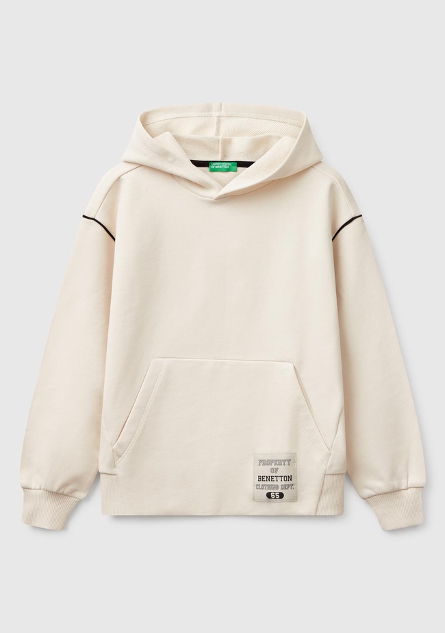  Erkek Çocuk Krem Sırtı Şerit Detaylı Logolu Kese Cepli Kapüşonlu Sweatshirt