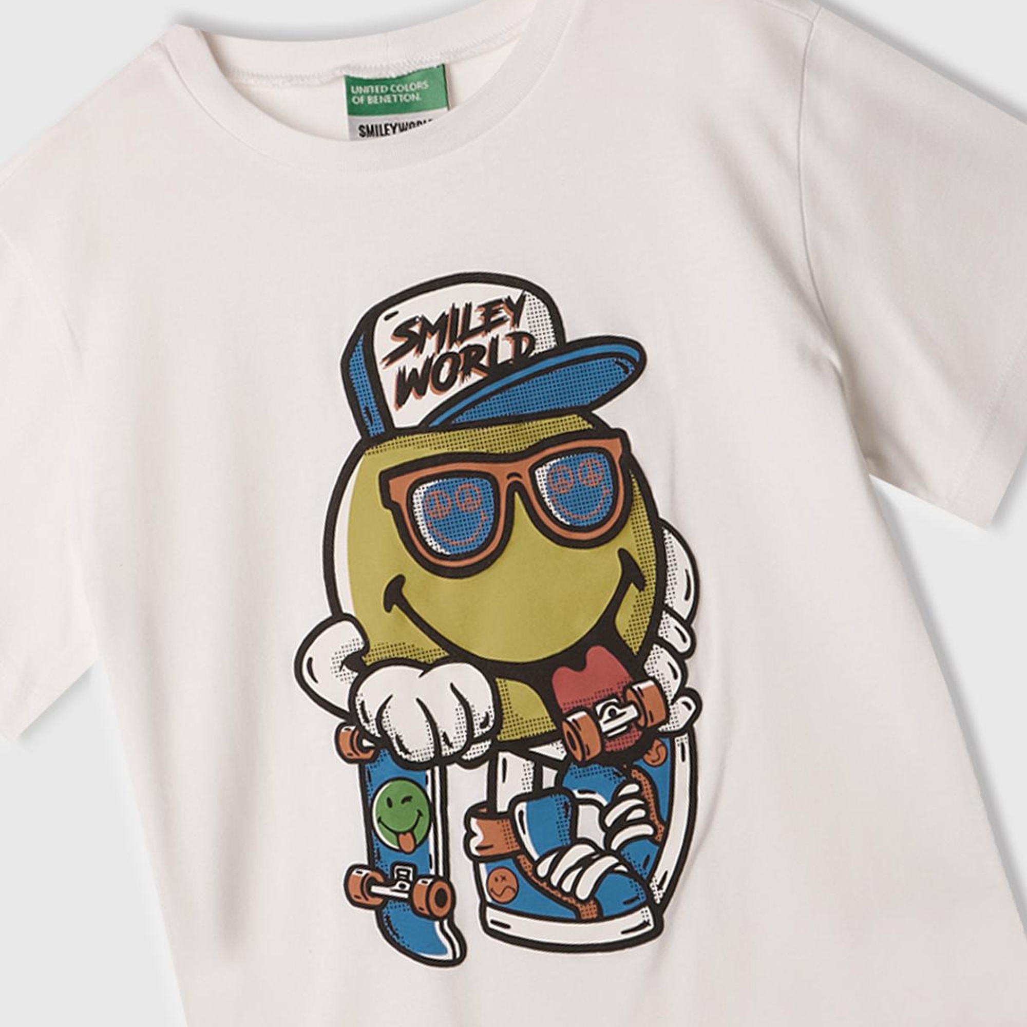 Erkek Çocuk Beyaz Smiley World Baskılı Logo Etiketli T-Shirt