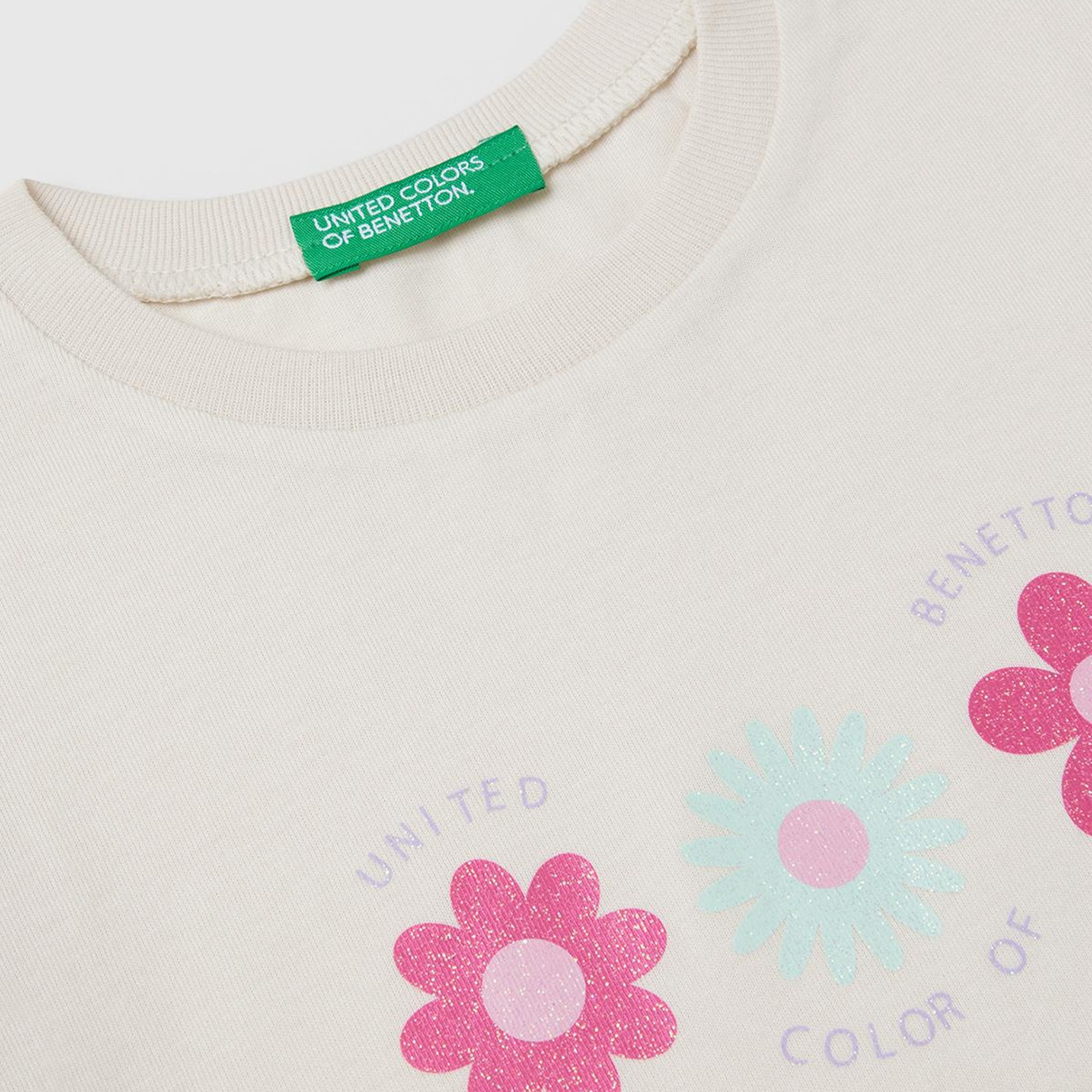 Kız Çocuk Krem Simli Benetton Logo Baskılı T-Shirt