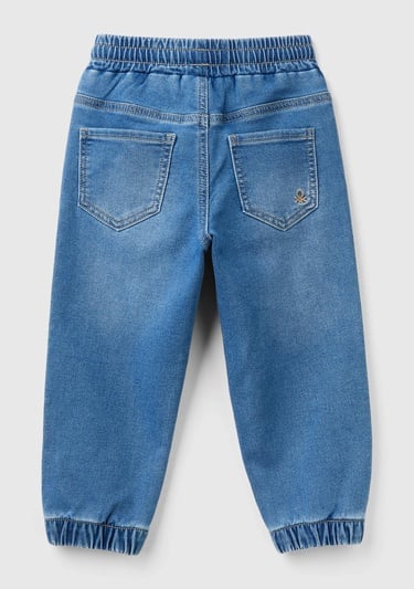  Erkek Çocuk Koyu Denim Arka Cebi Logolu Lastik Paça Ağartılmış Denim Pantolon