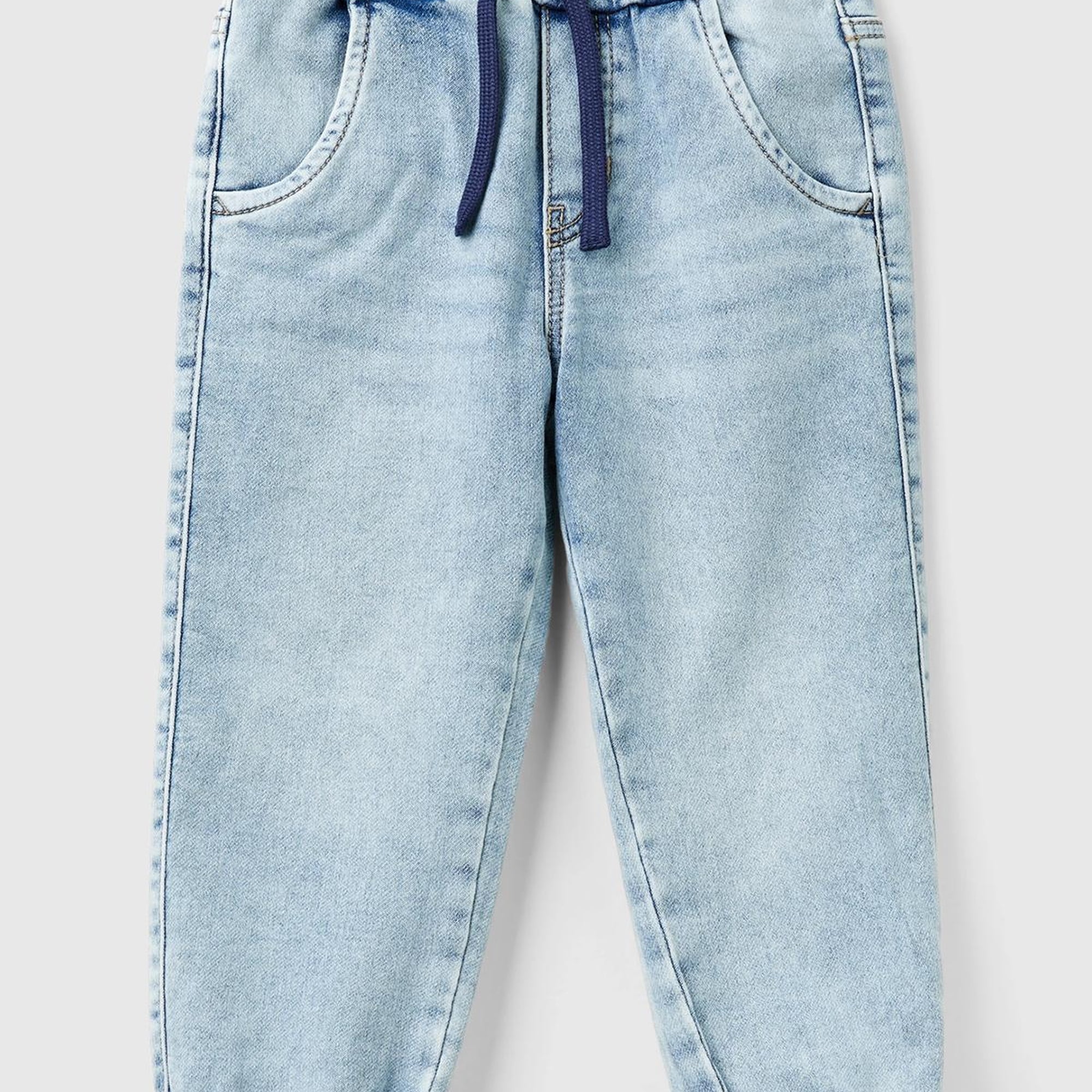 Erkek Çocuk Açık Denim Arka Cebi Logolu Lastik Paça Ağartılmış Denim Pantolon