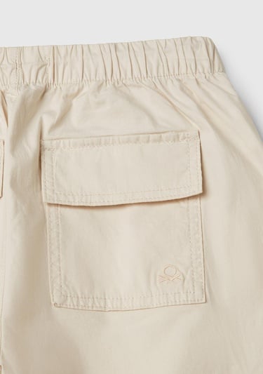  Kız Çocuk Krem Logo İşlemeli Beli Lastikli Streç Kargo Pantolon