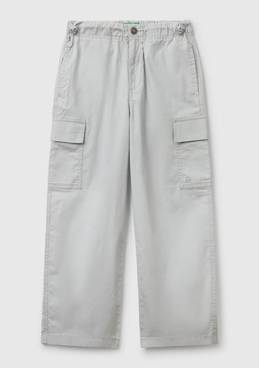  Erkek Çocuk Gri Melanj Logo Detaylı Paraşüt Pantolon