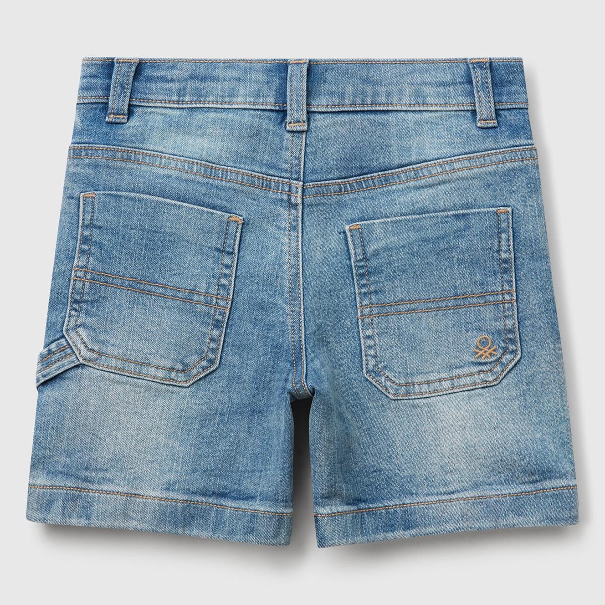 Erkek Çocuk Açık Denim Yanı Detaylı Cepli Denim Streç Bermuda Şort