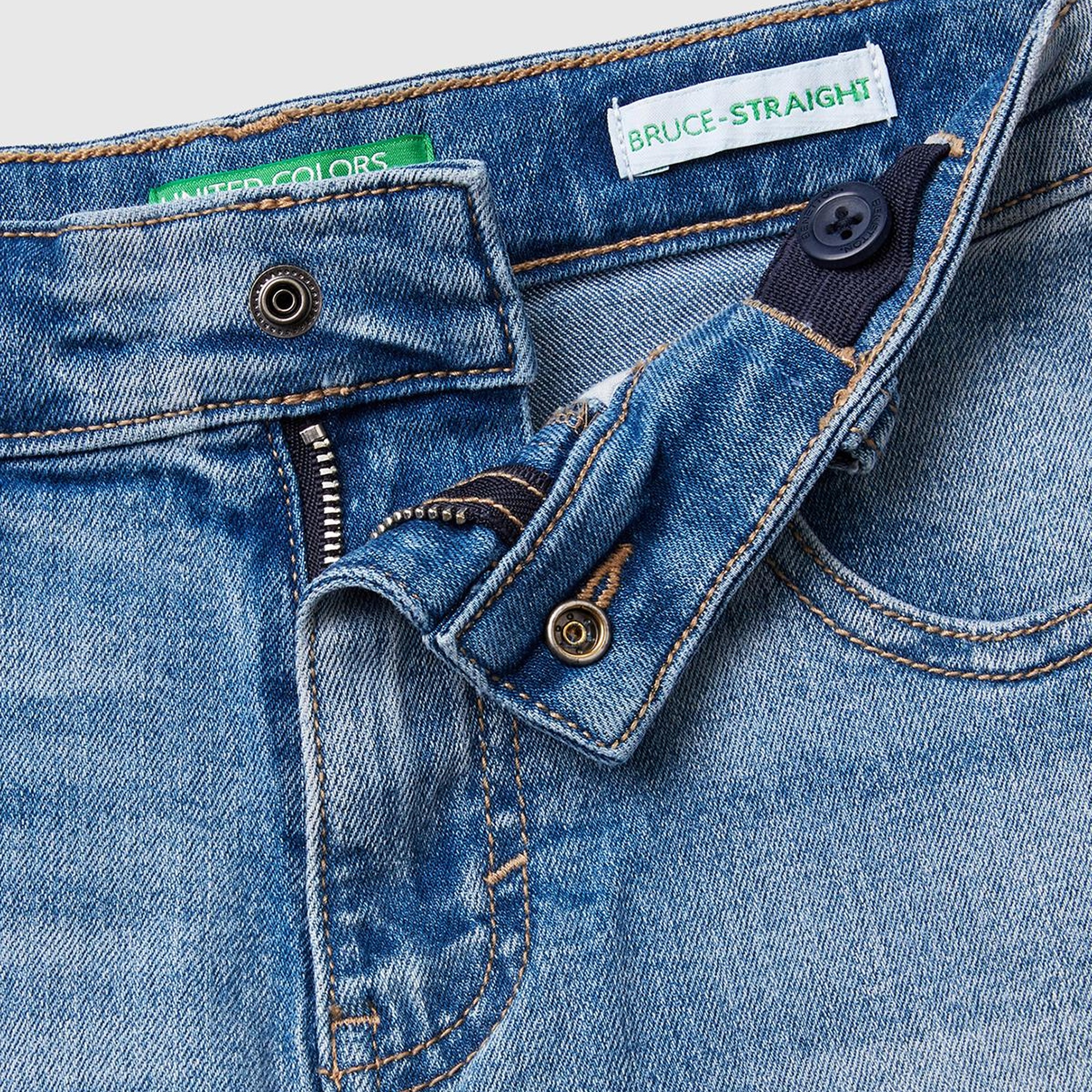 Erkek Çocuk Açık Denim Taş Yıkama Straight Fit Denim Bermuda Şort