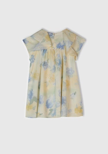  Kız Çocuk Sarı Mavi Tamamı Desenli Omzu Fırfır Detaylı Müslin Elbise