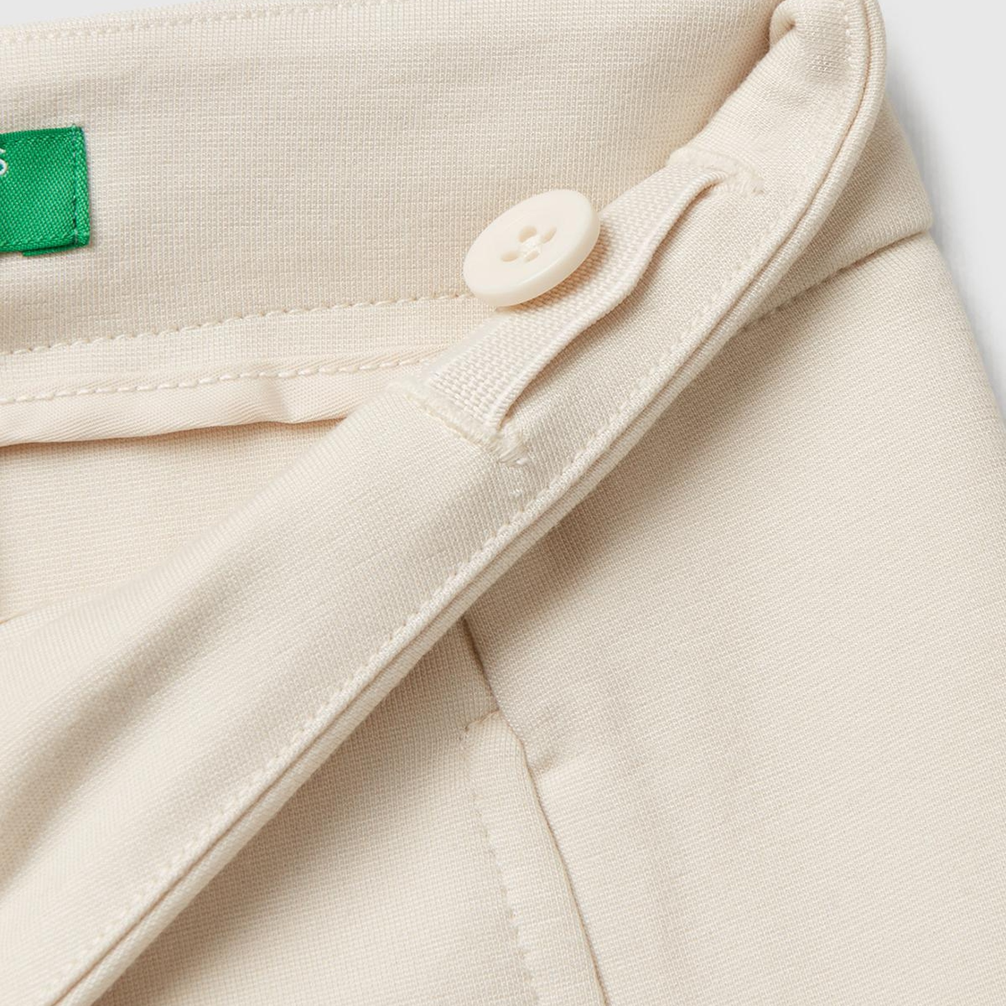 Kız Çocuk Krem Viskoz Karışımlı Yanları Yırtmaçlı Milano Dikişli Pantolon