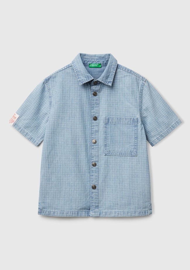  Erkek Çocuk Açık Denim Kolu Etiket Detaylı Önü Cepli Kısa Kollu Denim Gömlek