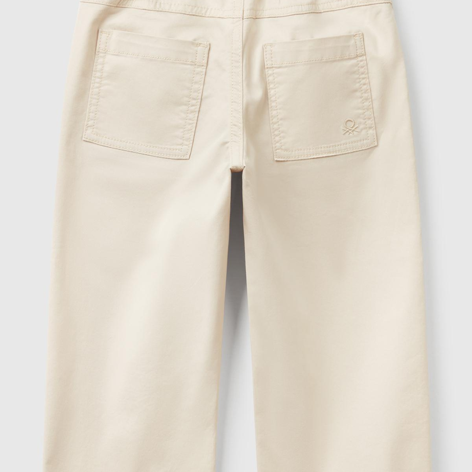 Erkek Çocuk Ekru Beli Büzgü İpli Yama Cepli Jogger Pantolon