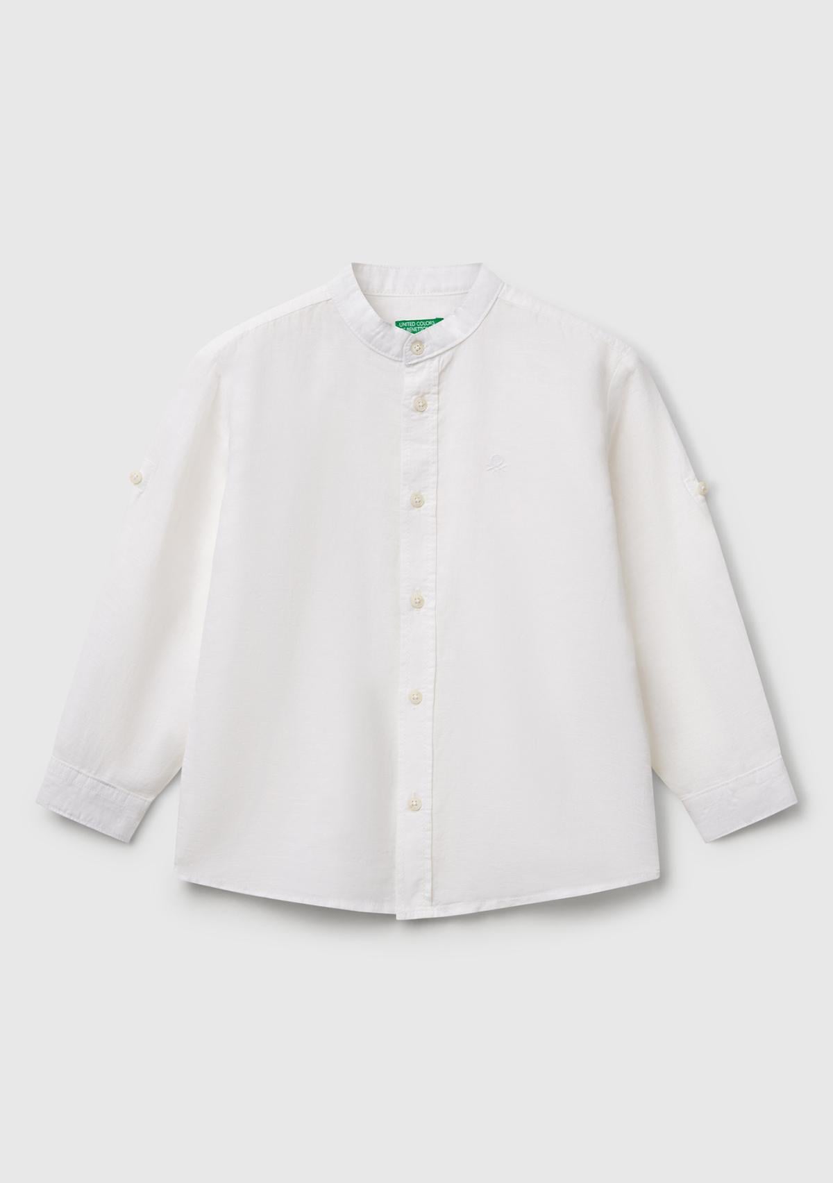  Erkek Çocuk Beyaz Keten Karışımlı Kolu Kıvırmalı Hakim Yaka Gömlek