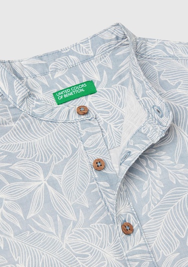  Erkek Çocuk Mavi Keten Karışımlı Tamamı Desenli Önü Düğme Detaylı Hakim Yaka Gömlek