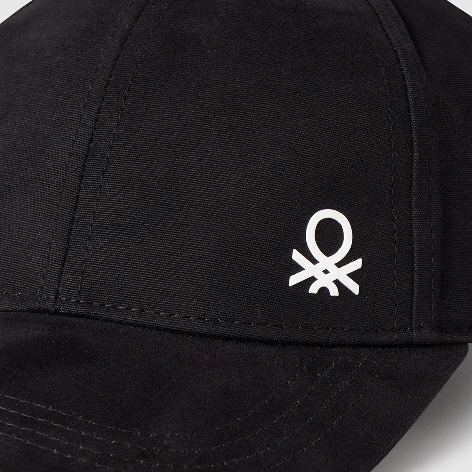 Erkek Çocuk Siyah Logo İşlemeli Arkası Ayarlanabilir Kep Şapka
