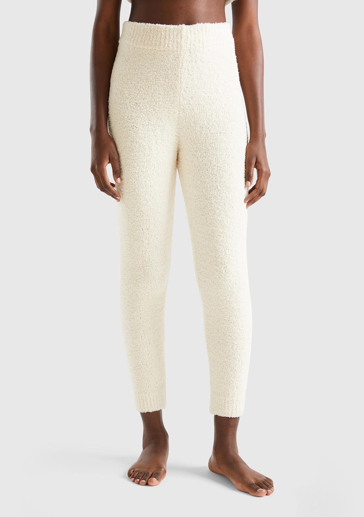  Kadın Krem Beli ve Paçası Lastikli Triko Eşofman Altı