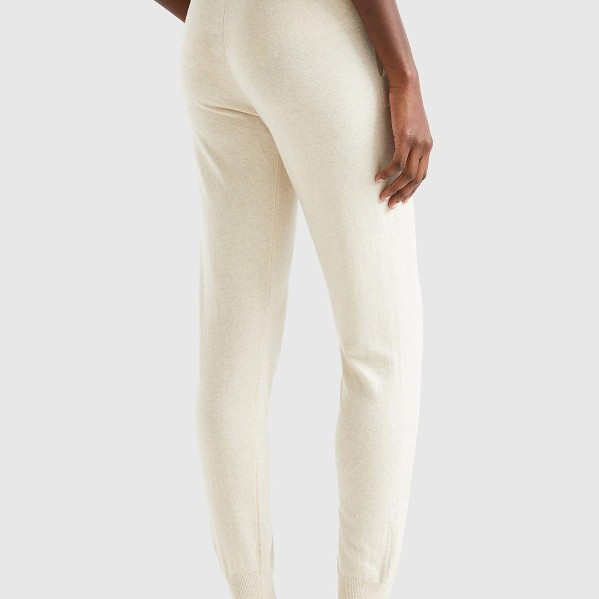 Kadın Bej Paçası Lastikli Kaşmir Karışım Pantolon