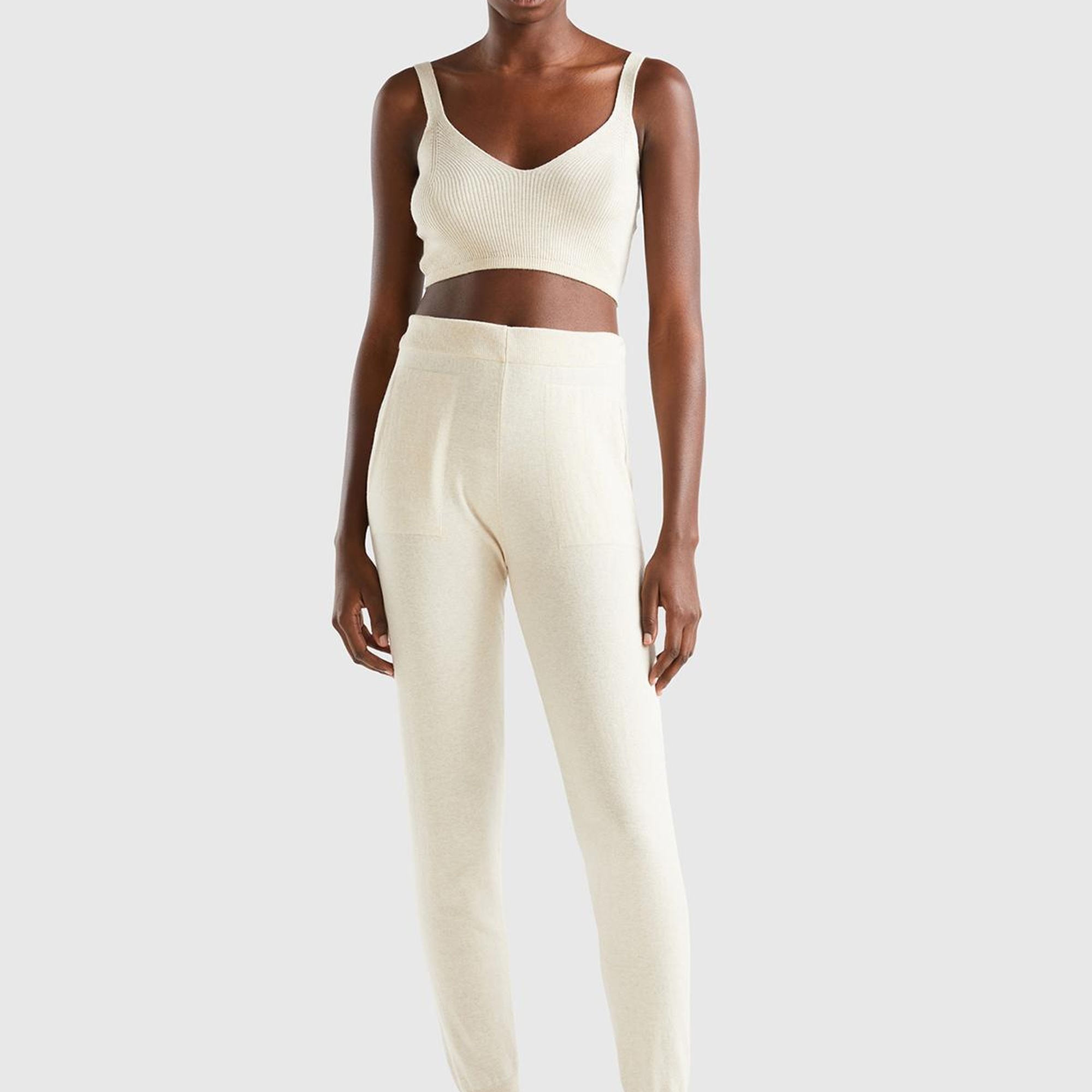 Kadın Bej Paçası Lastikli Kaşmir Karışım Pantolon