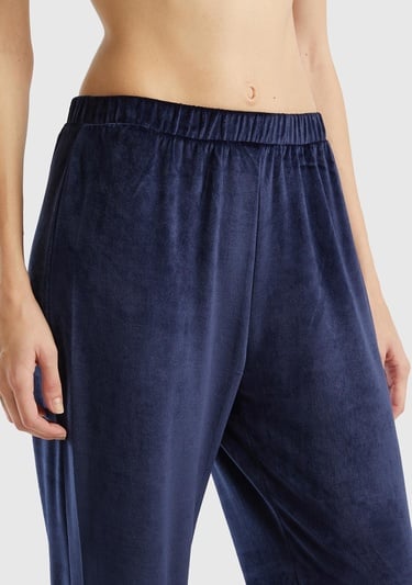  Kadın Lacivert Çizgi Detaylı V Yaka Pijama Takımı