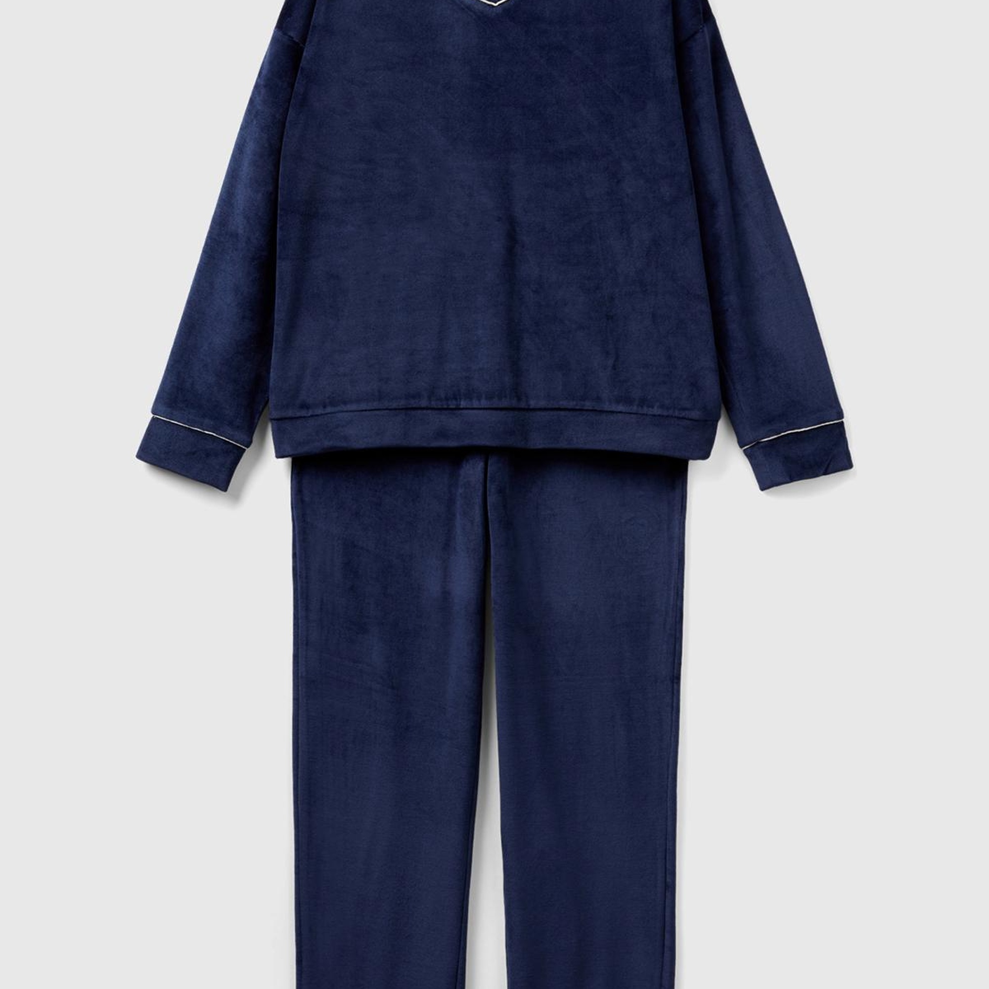 Kadın Lacivert Çizgi Detaylı V Yaka Pijama Takımı