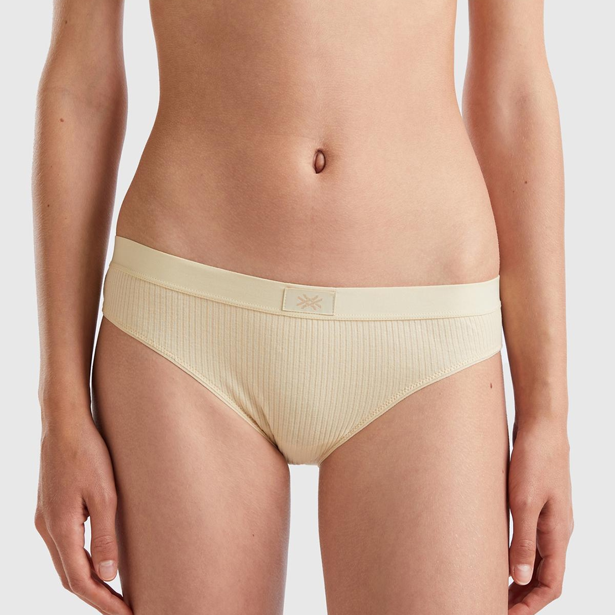 Kadın Bej Benetton Logolu Hipster Külot