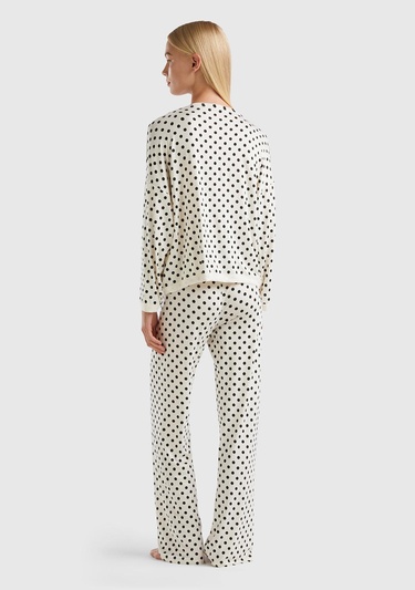  Kadın Krem Tamamı Puantiye Desenli Viskoz Karışımlı Pijama Takımı