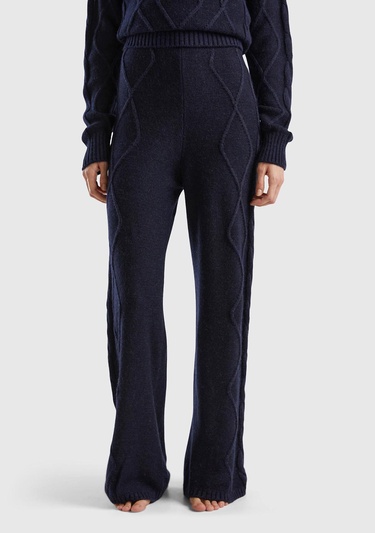  Kadın Lacivert Geniş Paça Triko Pantolon