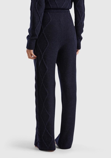  Kadın Lacivert Geniş Paça Triko Pantolon
